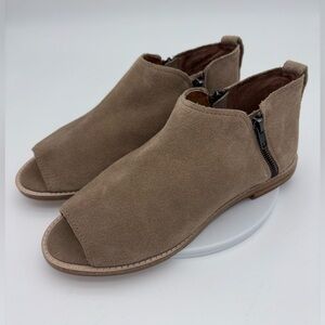 KELSI DAGGER Anthropologie Suede Ankle Boot Open Toed Taupe‎ Flat Shoe Leather 9